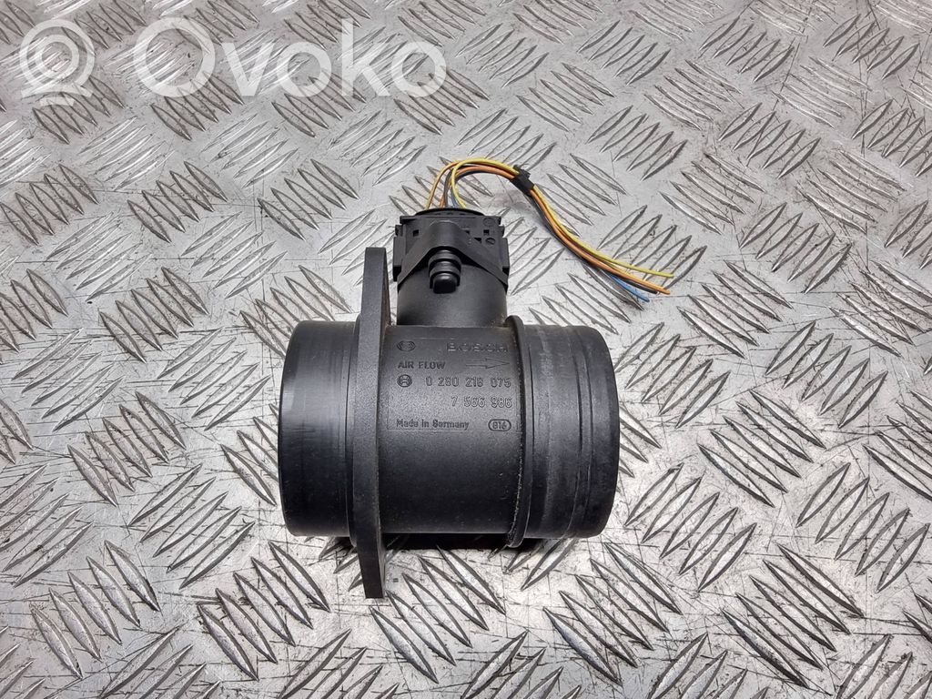 BMW 1 E81 E87 Mass air flow meter 