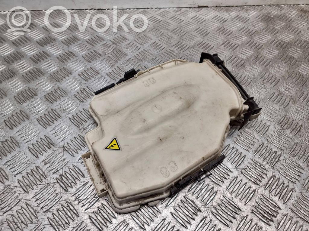 BMW 1 E81 E87 Deckel Sicherungskasten 