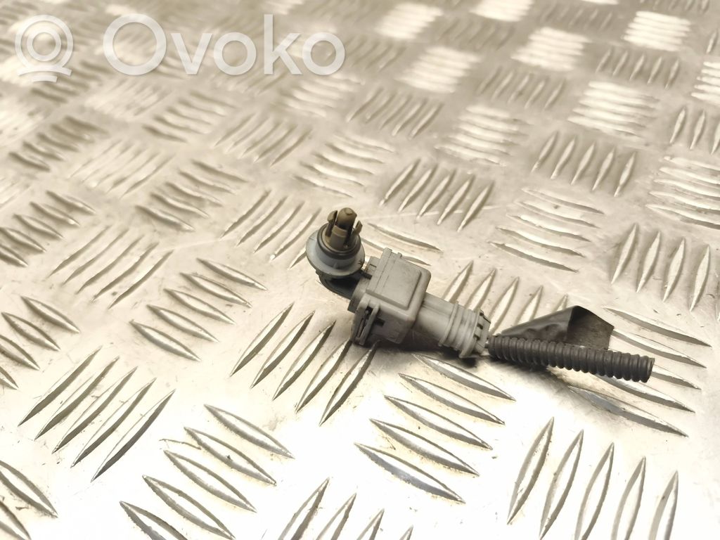Renault Megane III Intake air temperature sensor 