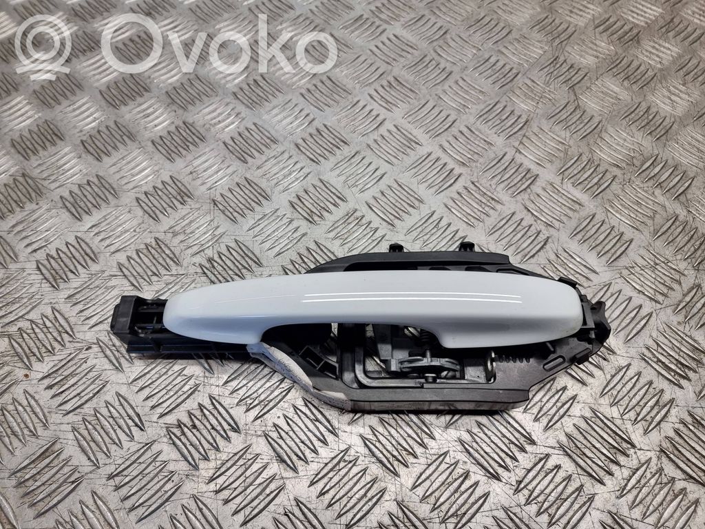 Ford Focus Manecilla externa puerta trasera 