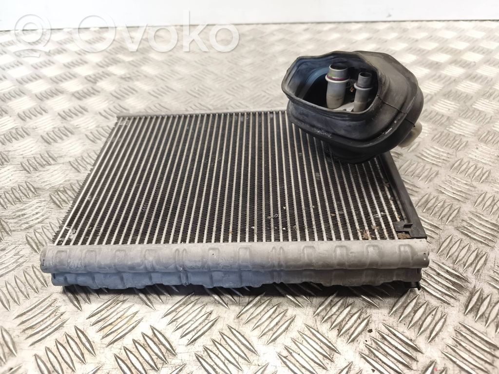 Audi A4 S4 B8 8K Chłodnica nagrzewnicy klimatyzacji A/C 