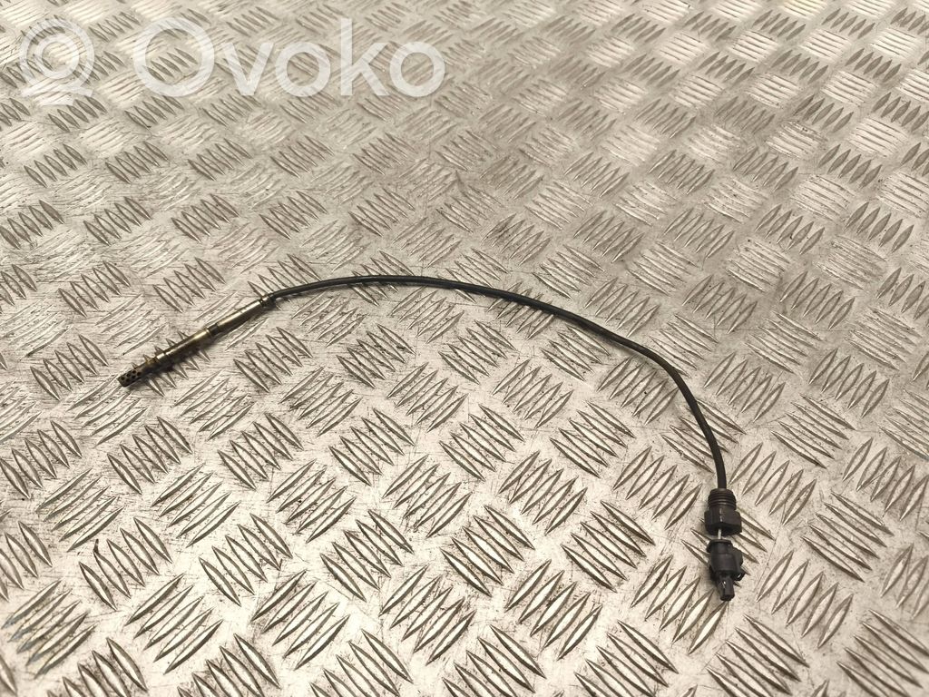 Mercedes-Benz E W211 Pakokaasun lämpötila-anturi 