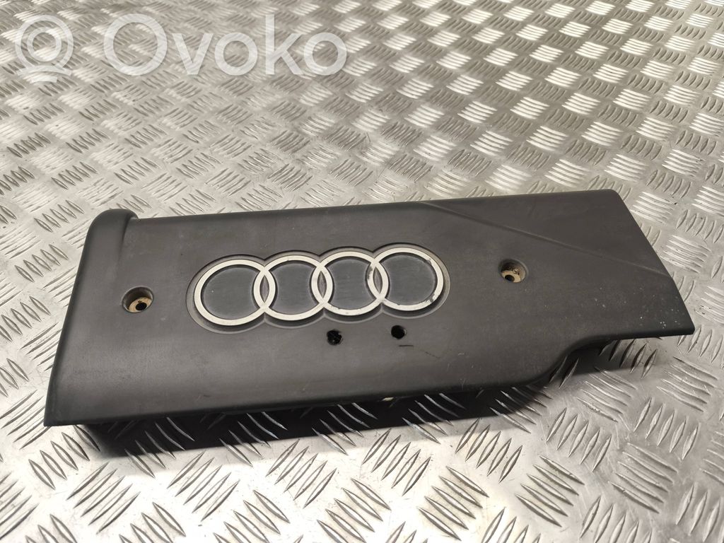 Audi A8 S8 D2 4D Moottorin koppa 