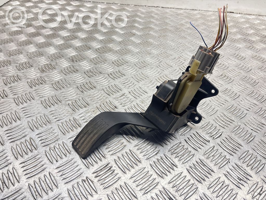 Ford Focus Akseleratora pedālis 