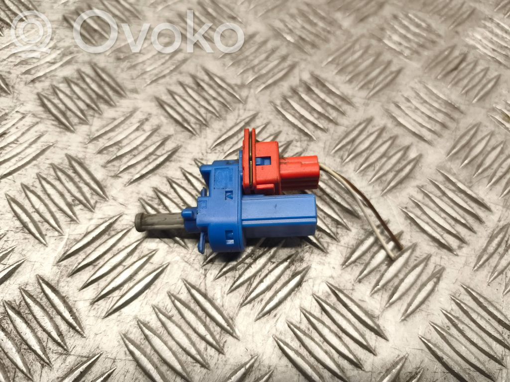 Brake pedal sensor switch   98AB7C534AA