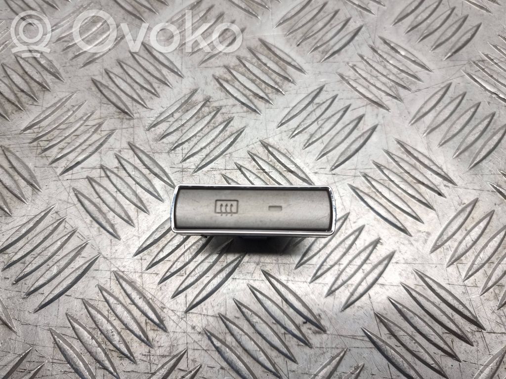 Ford S-MAX Windscreen/window heater switch 