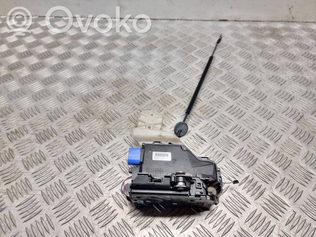 Zamek drzwi przednich   3D1837015AS,PA6630FGF,A04206P