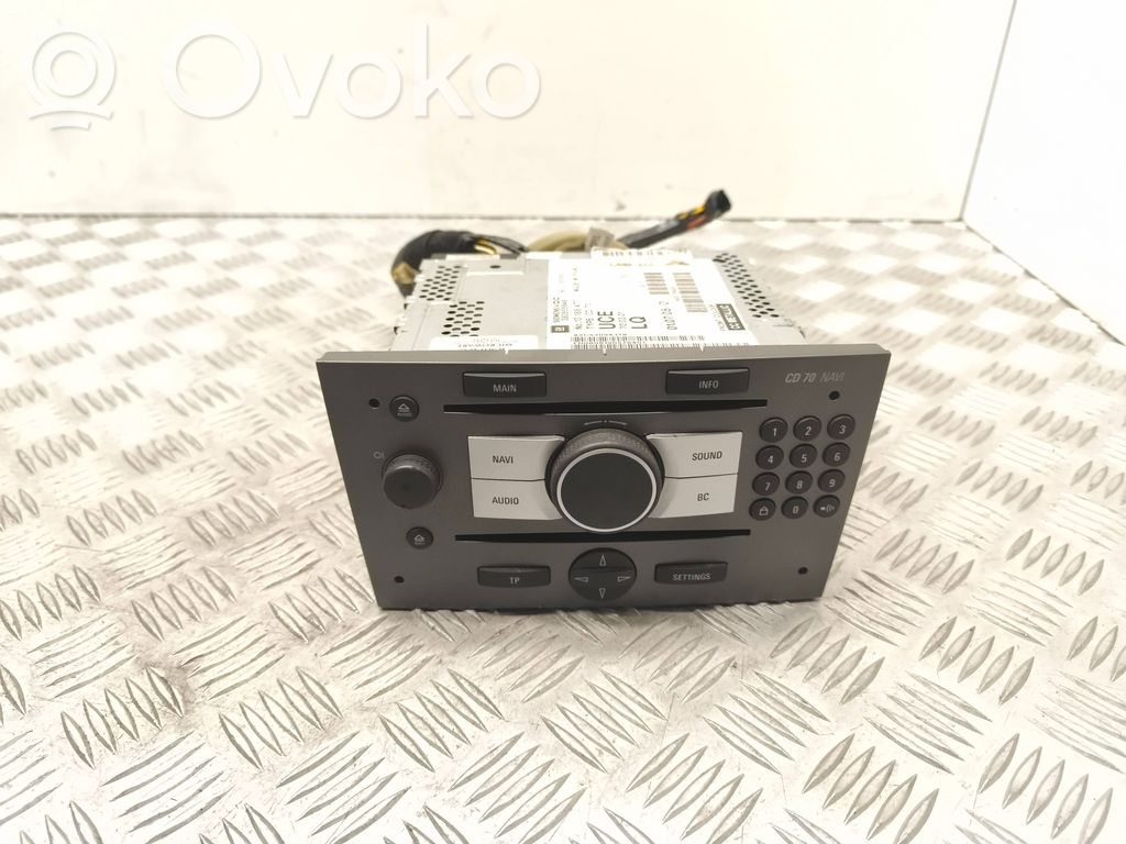 Panel / Radioodtwarzacz CD/DVD/GPS   13188477,383555646,60578401