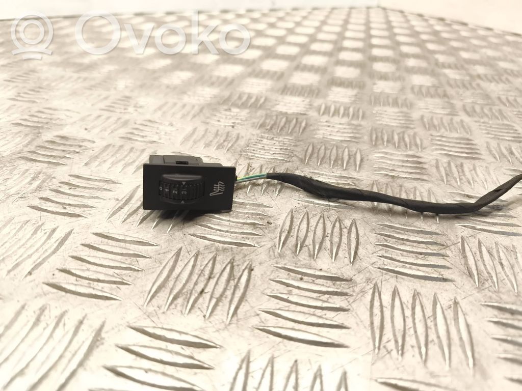 Seat heating switch   96619006XT,31A1,32419806