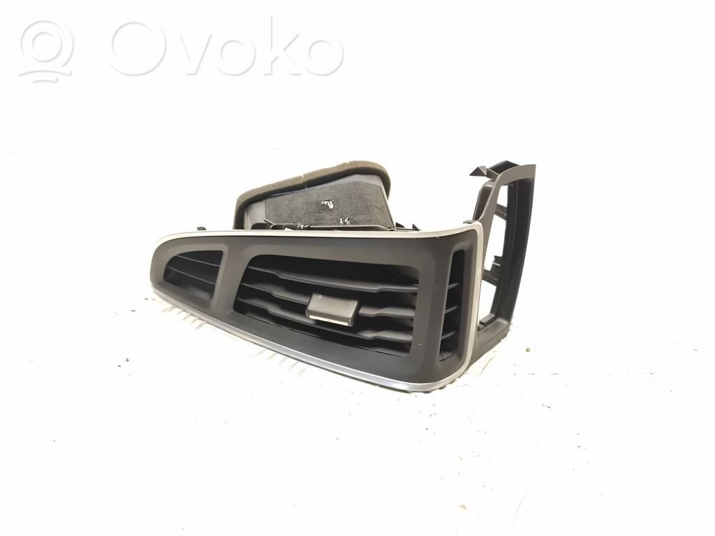 Ford Focus Sānu gaisa režģis 