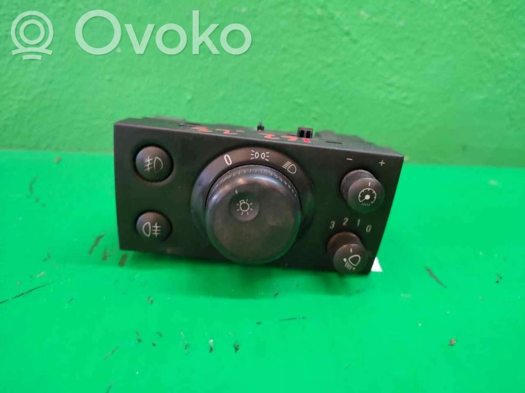 Opel Vectra C Light switch 