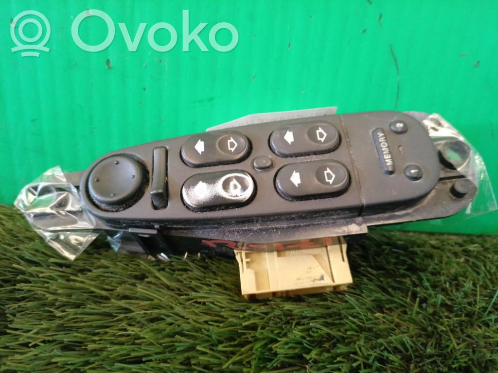 Audi A3 S3 8V Electric window control switch 