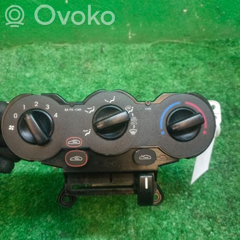 Climate control unit   U134LMX