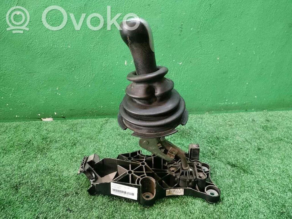 Ford Fiesta Selector/cambiador de marcha en la caja de cambios 