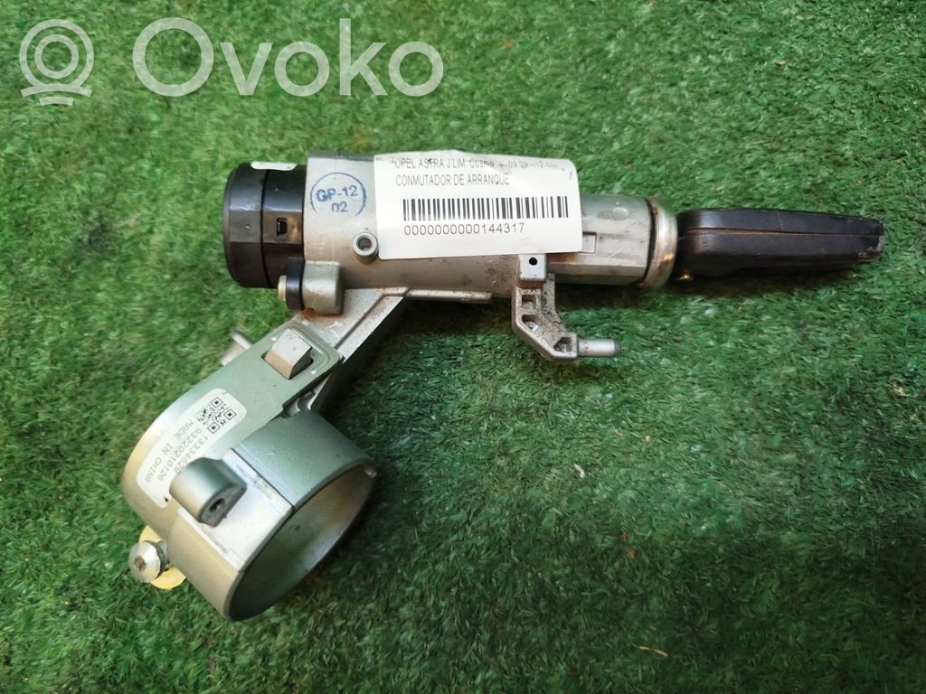Opel Astra J Przycisk zapłonu Start / Stop 