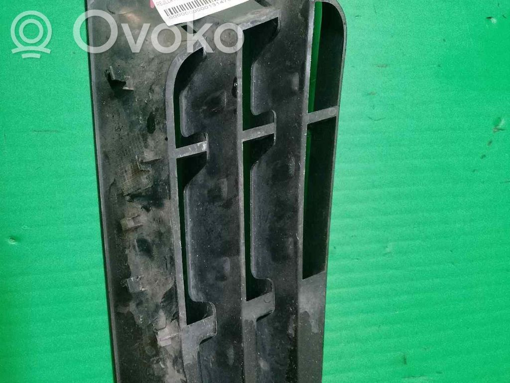 Renault Megane II Unteres Gitter dreiteilig vorne 