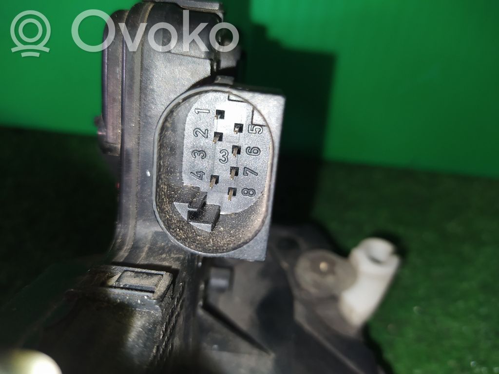 BMW 3 E46 Front door lock 