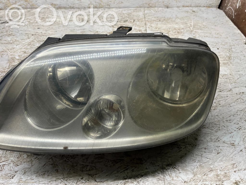 Volkswagen Caddy Headlight/headlamp 