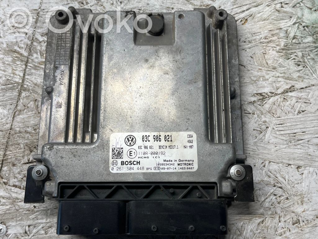 Volkswagen PASSAT B6 Engine control unit/module 