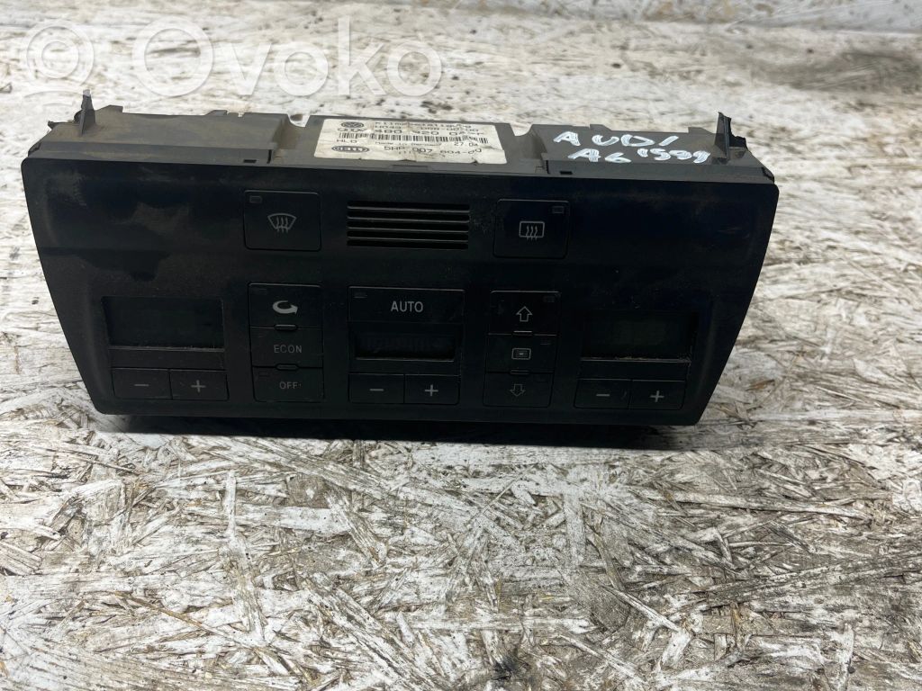 Audi A4 S4 B6 8E 8H Climate control unit 