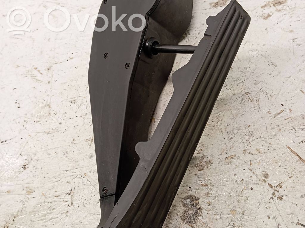 Accelerator throttle pedal   3542676693002
