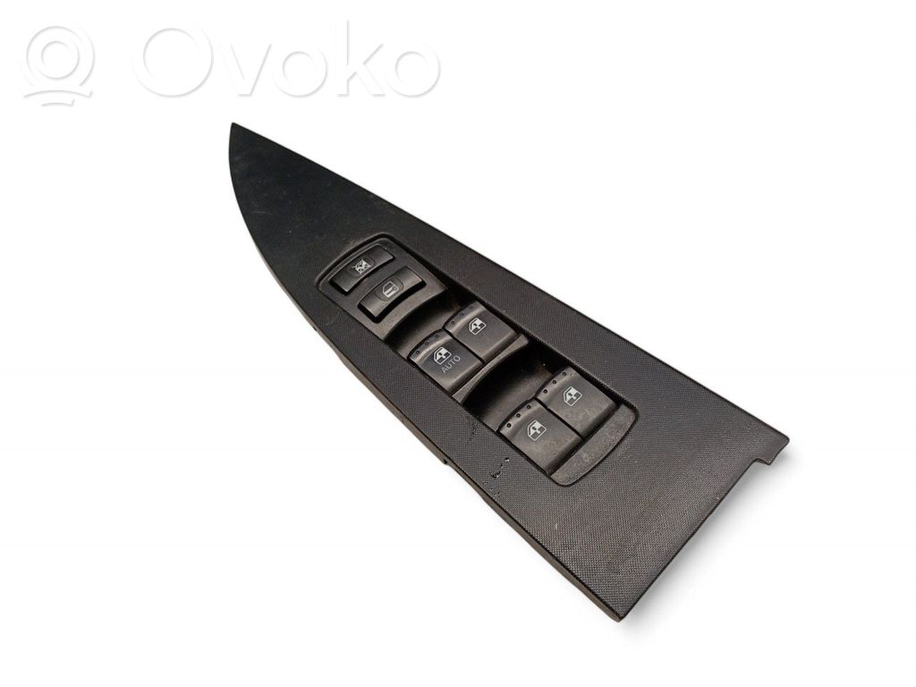 Electric window control switch   7225009000