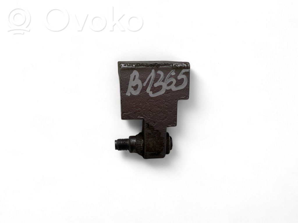 BMW X5 E70 Front door upper hinge 