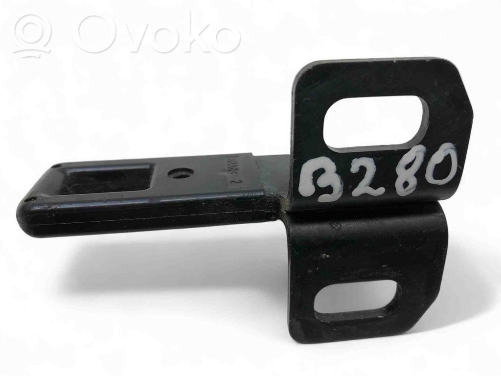 Loading door lock   7149629