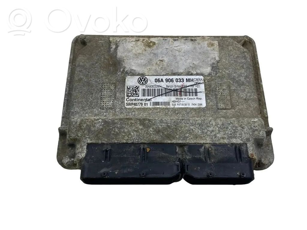 Volkswagen Golf VI Engine control unit/module 