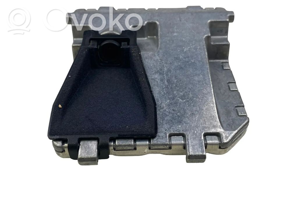 Windshield/windscreen camera   BM5T19H406AF