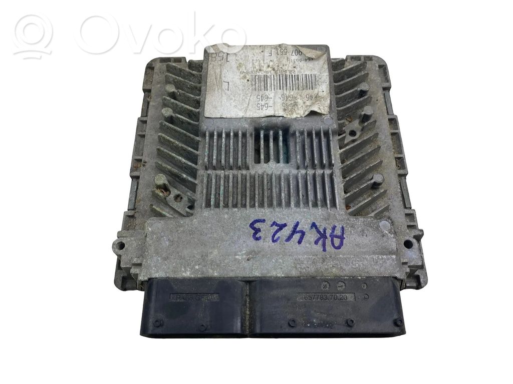 Engine control unit/module ECU   4G0907551