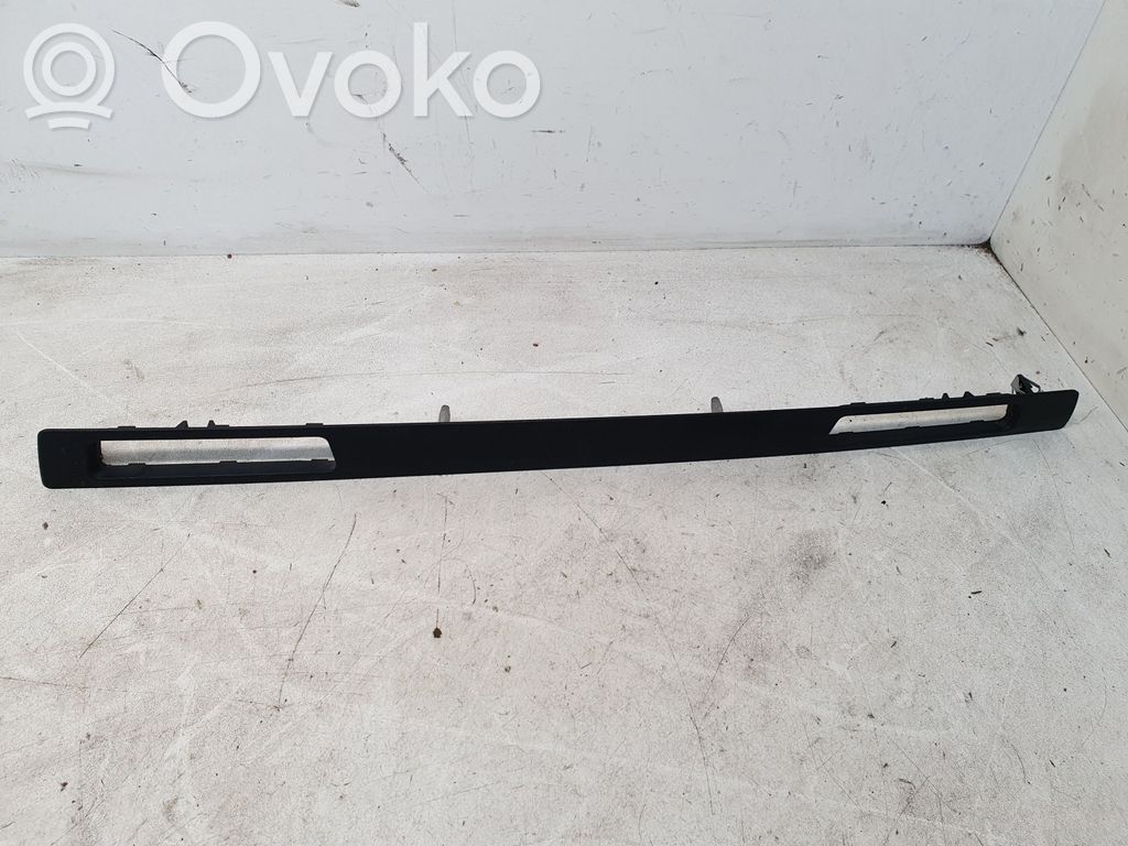 BMW 3 E92 E93 Moldura del panel (Usadas) 