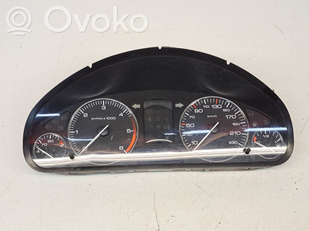 Peugeot 407 Vitezometru (grup de instrumente) 