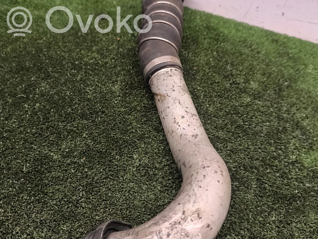 BMW 5 E60 E61 Interkūlera šļūtene (-es) / caurule (-es) 