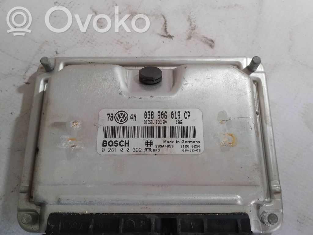 Volkswagen PASSAT B5.5 Komputer / Sterownik ECU silnika 