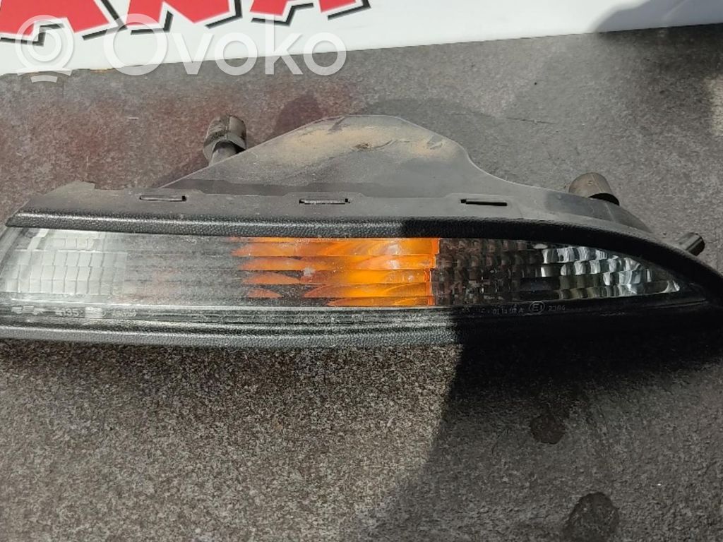 Piloto intermitente delantero