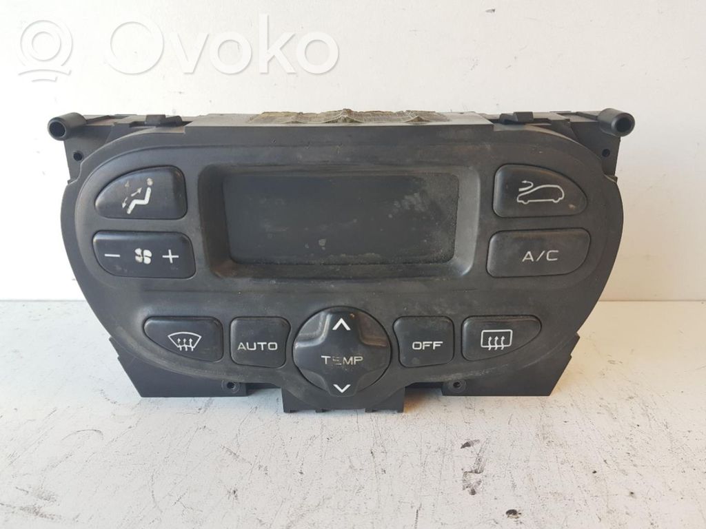 Peugeot 206 Climate control unit 