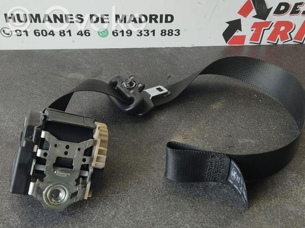 Ford Focus Front seatbelt 