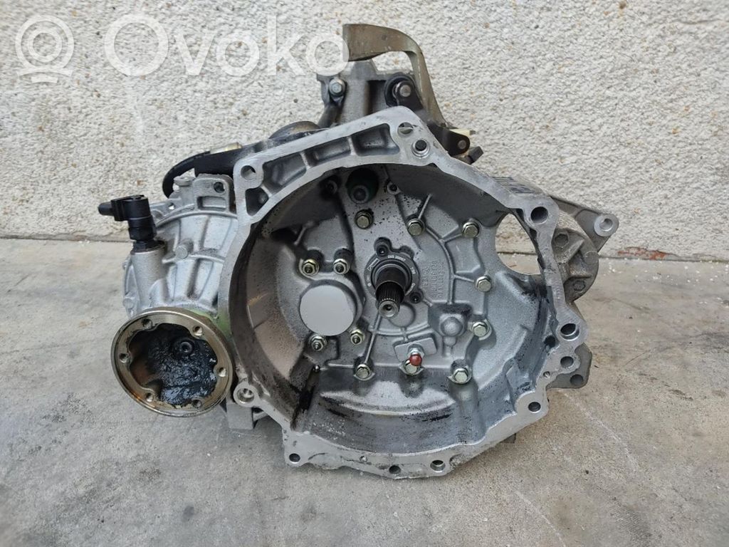 Volkswagen New Beetle Manualna 5-biegowa skrzynia biegów 