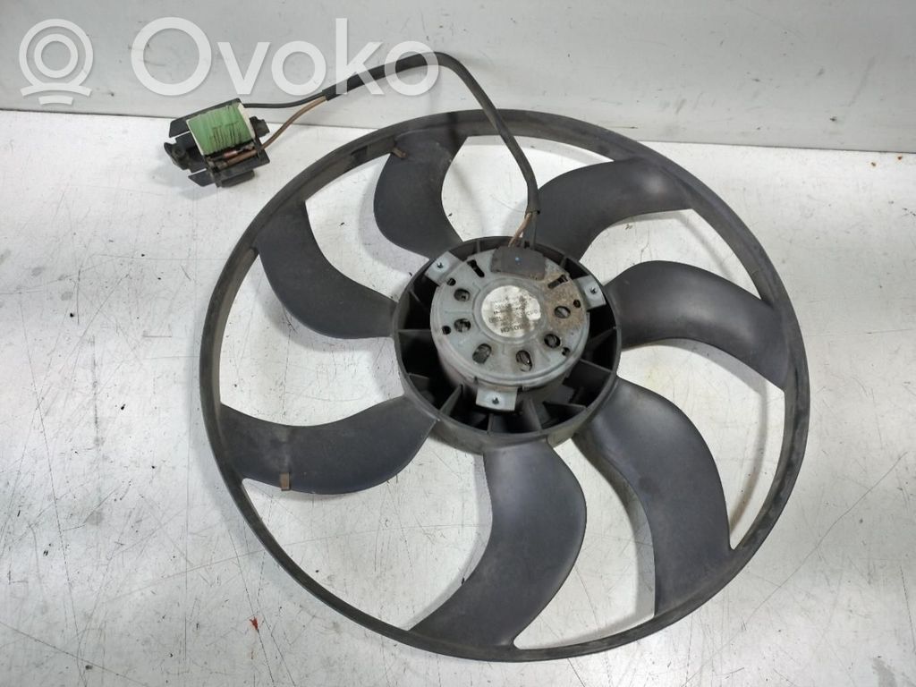 Opel Astra J Lodówka samochodu dostawczego 
