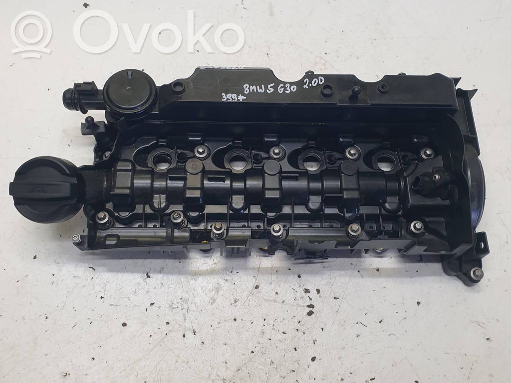 BMW 5 G30 G31 G38 Pokrywa zaworów 