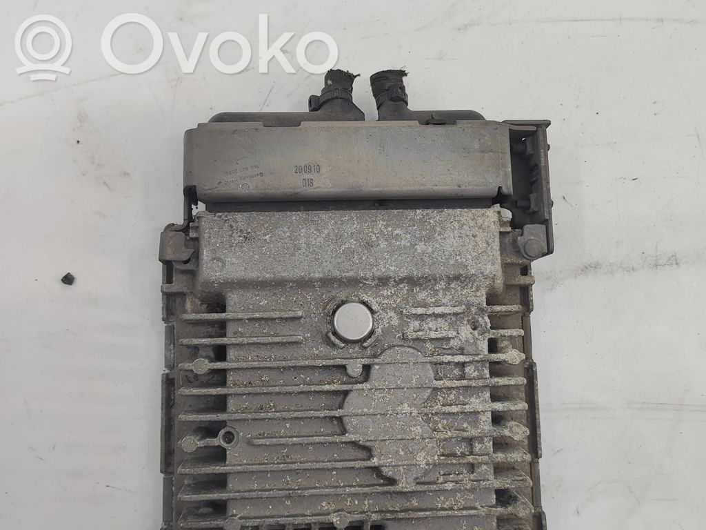 Volkswagen Golf VI Engine control unit/module 