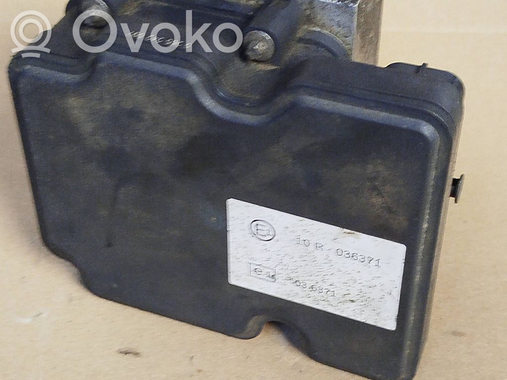 Iveco Daily 6th gen Bomba de ABS 