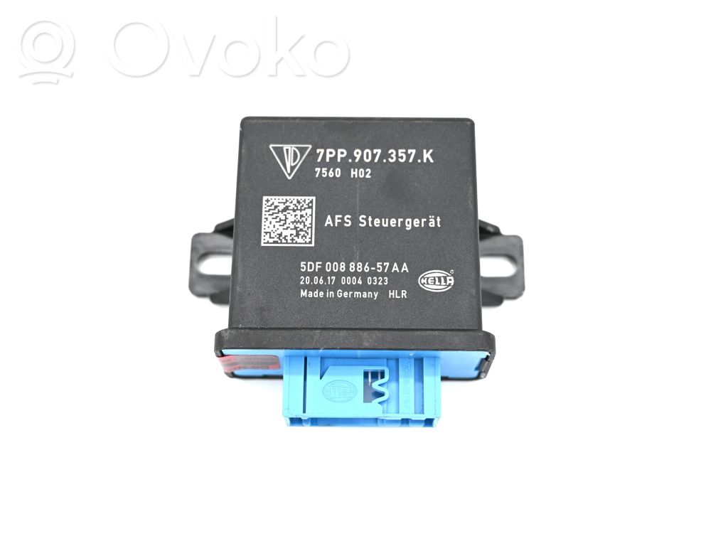 Porsche Macan (95B) Light module LCM 