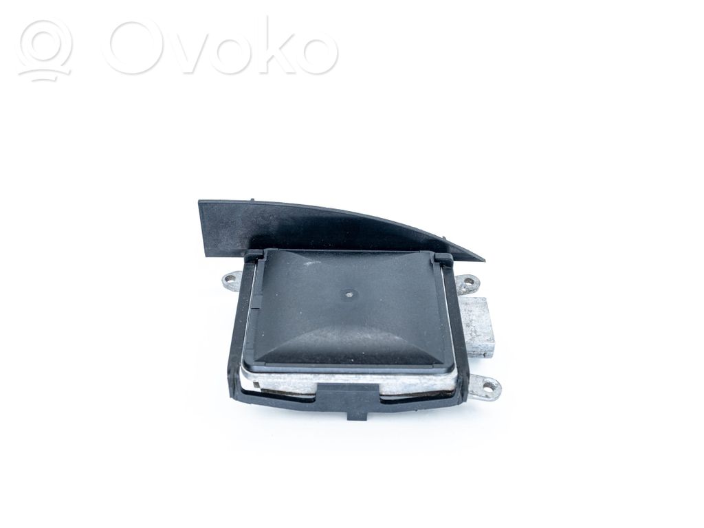 BMW X5 F15 Aklos zonos modulis 