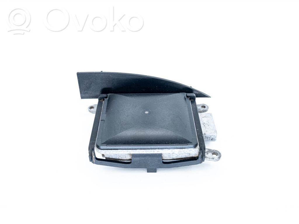 BMW X5 F15 Aklos zonos modulis 