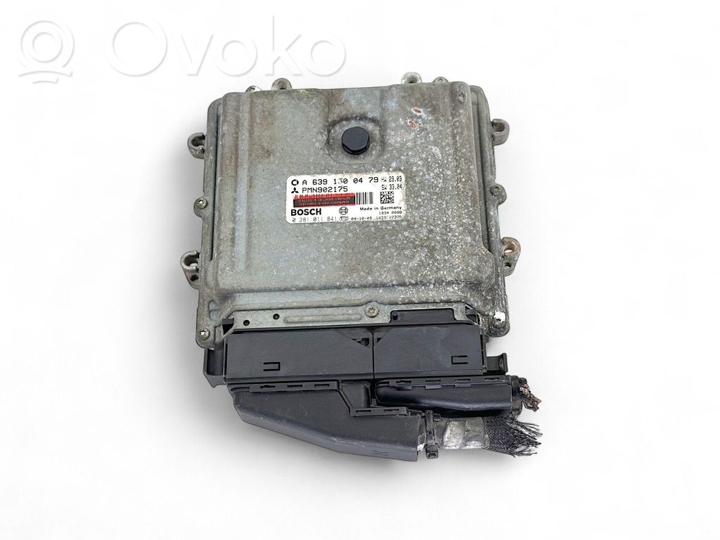 Mitsubishi Colt Engine control unit/module 