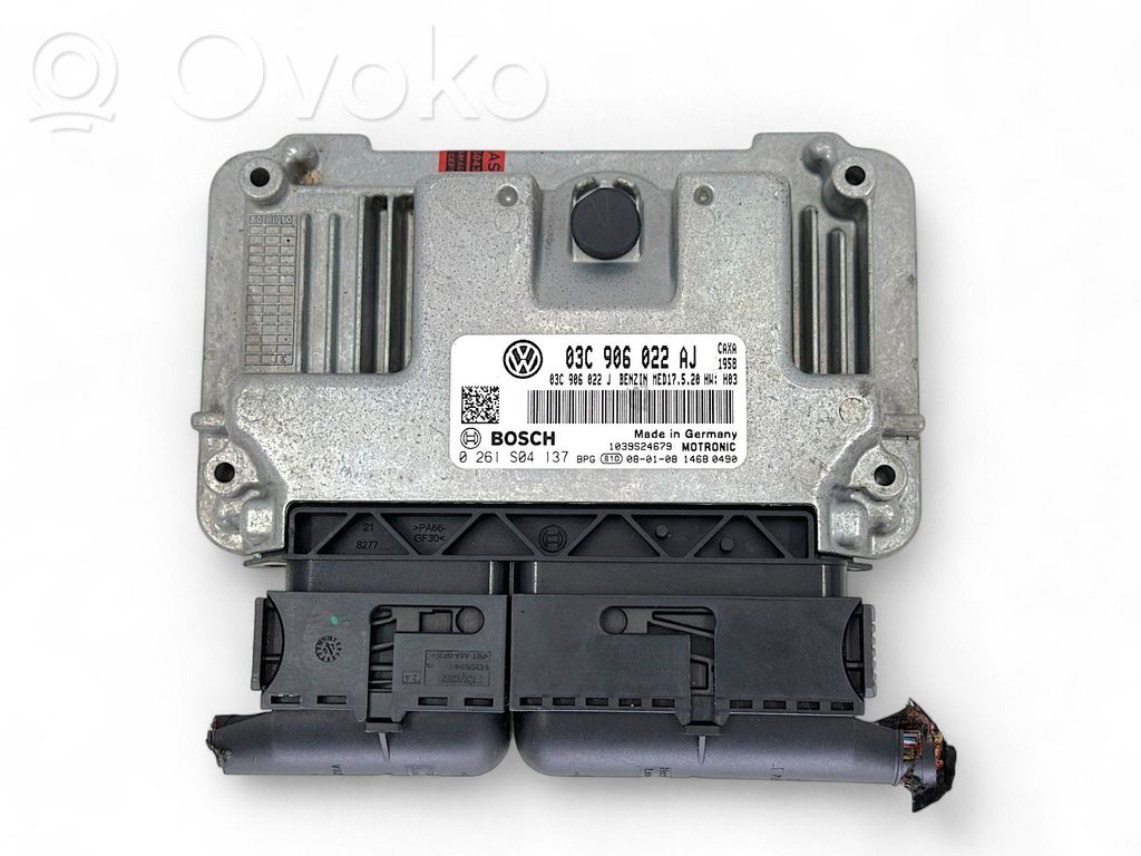 Volkswagen PASSAT B6 Engine control unit/module 