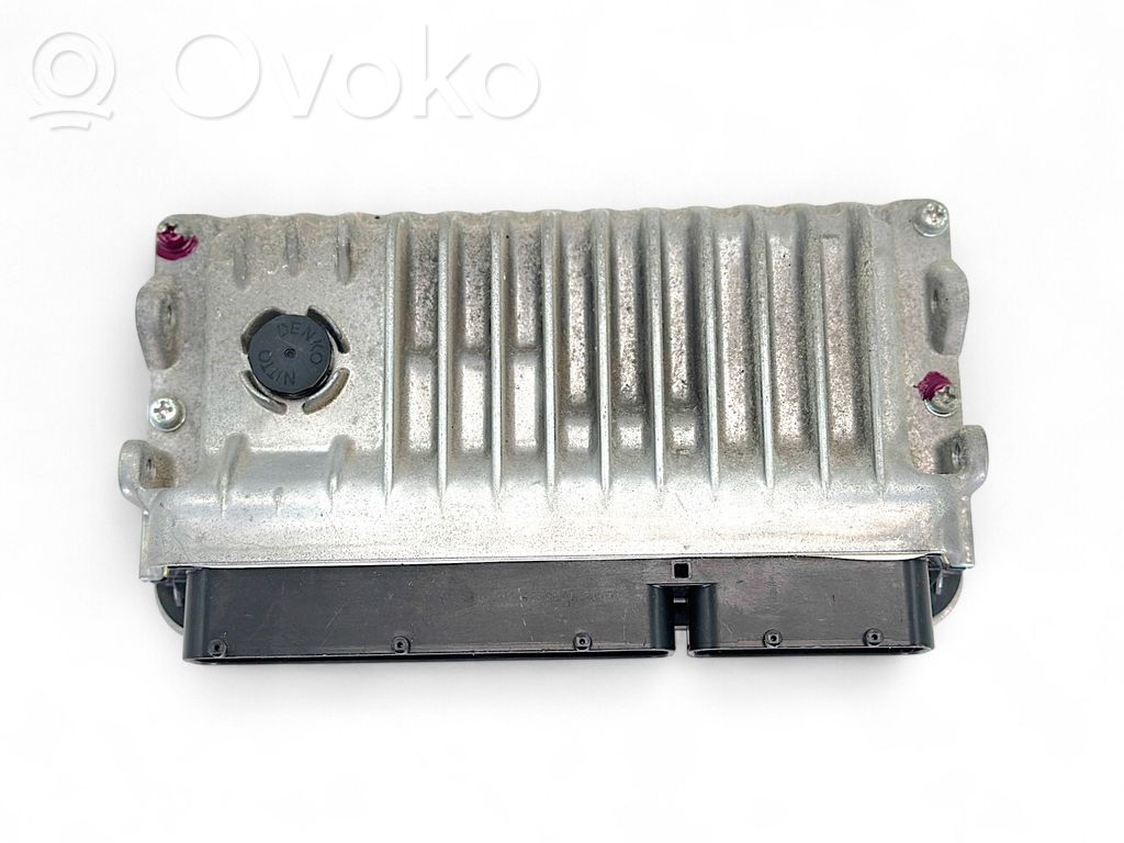 Toyota RAV 4 (XA40) Engine control unit/module 