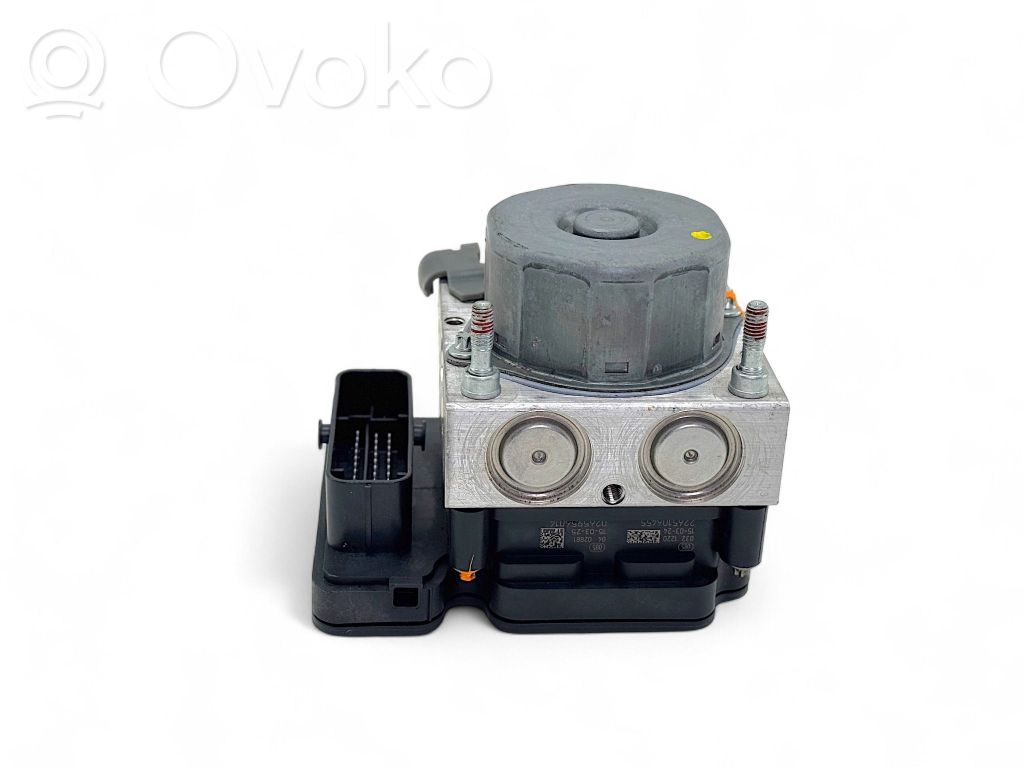 Toyota Auris E180 ABS Pump 